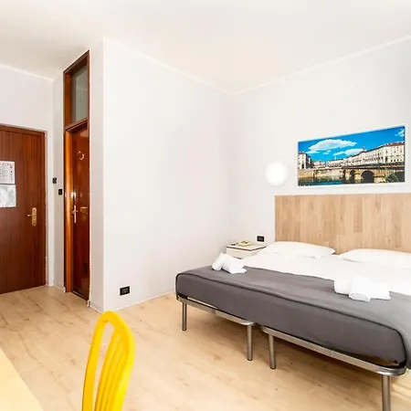 Hotel Cristallo 3*