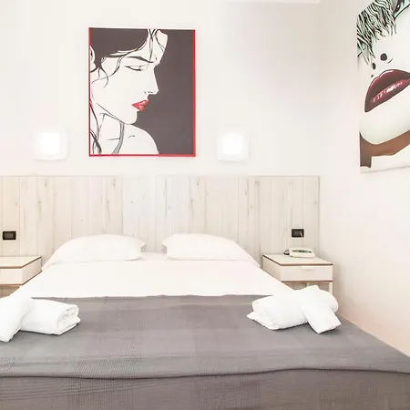 Cristallo Hotel 3*