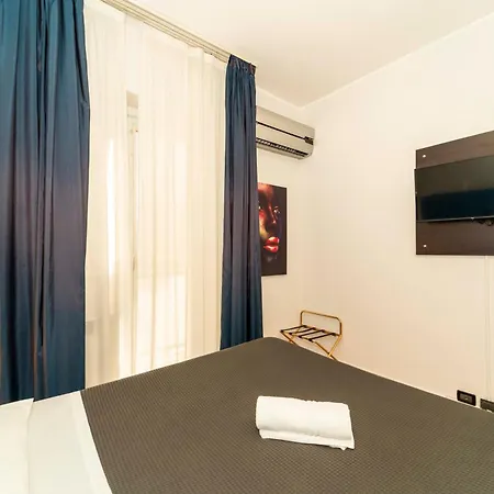 Cristallo 3* Turin