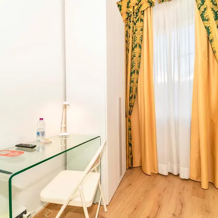 Hotel Cristallo 3*