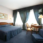 Cristallo Otel