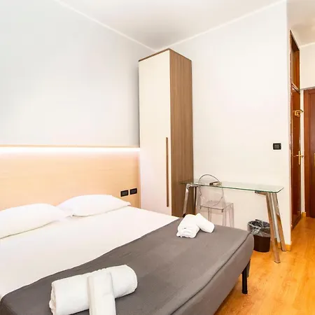 Hotel Cristallo 3*