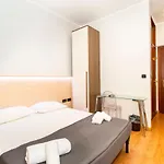 Hotel Cristallo 3*