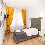 Hotel Cristallo 3*