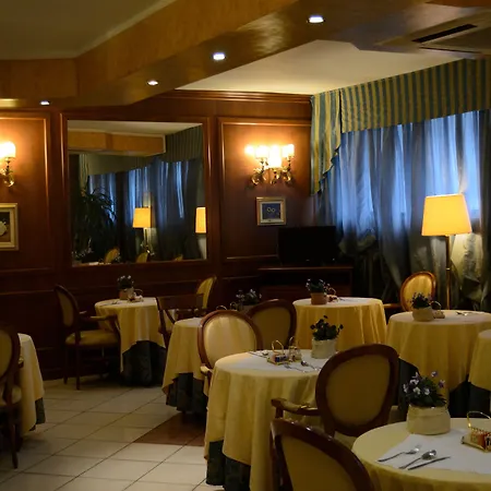 Cristallo Hotel