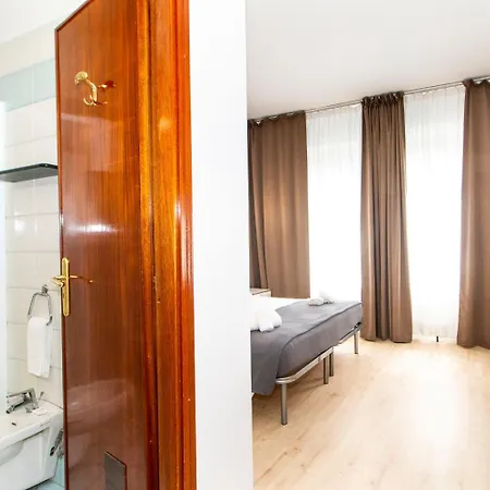 Hotel Cristallo 3*